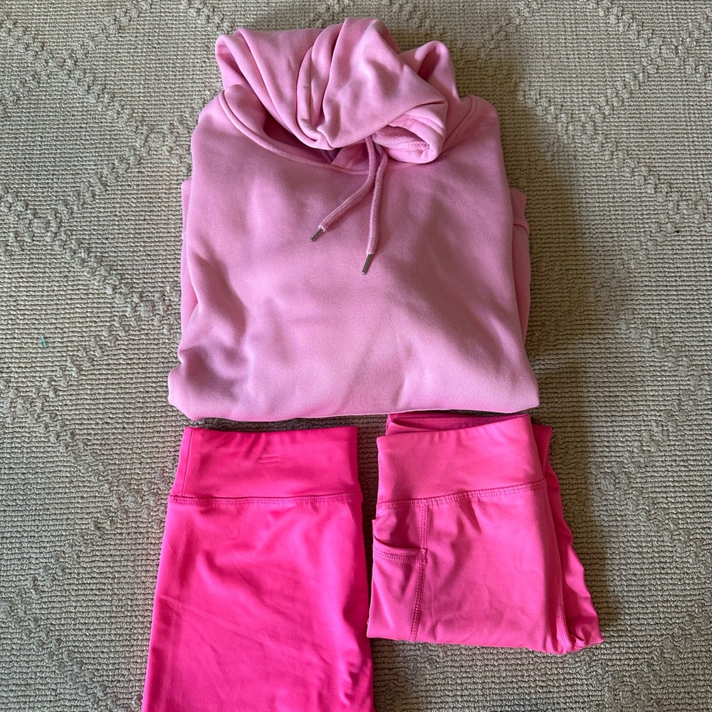 Girls athleisure bundle size M/L